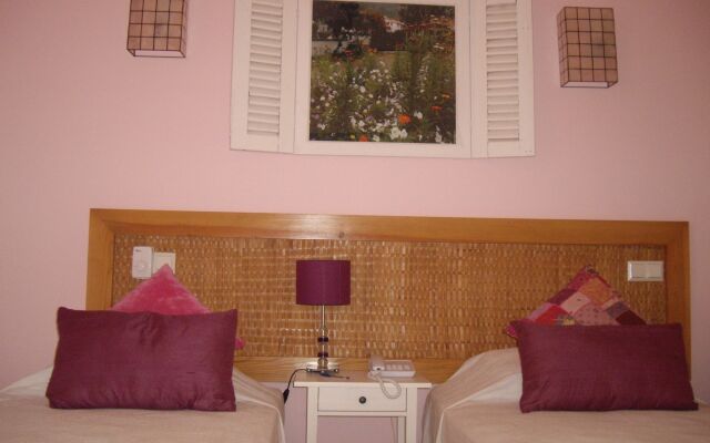 Kira's Boutique Hotel