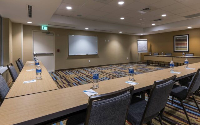 Fairfield Inn & Suites Boston Marlborough/Apex Center