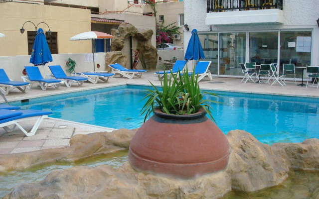 Best Western Plus Larco Hotel