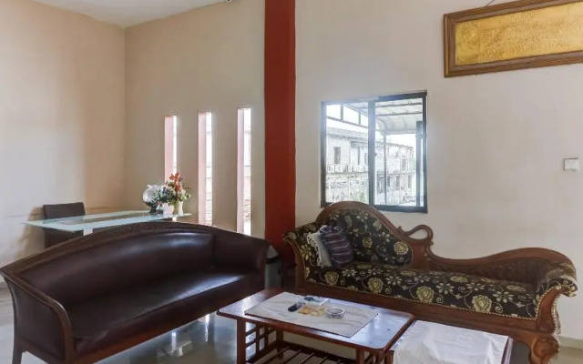 Oyo 91298 Rumah Cantik Homestay