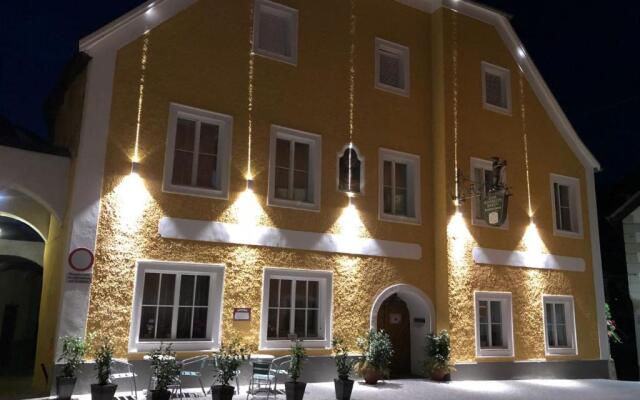 Gasthof-Pension Schwarzer Bär