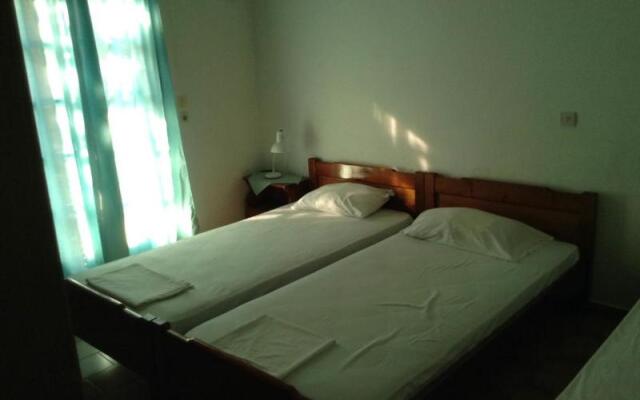 Stavros Apartments