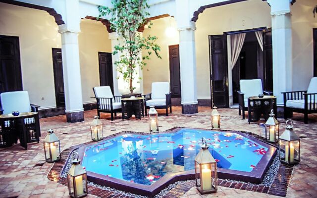 Villa With 6 Bedrooms in Marrakesh, With Wifi