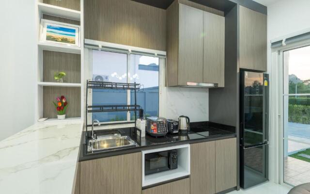 Lark Pool Villa Krabi