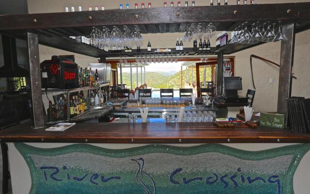 River Crossing Lodge