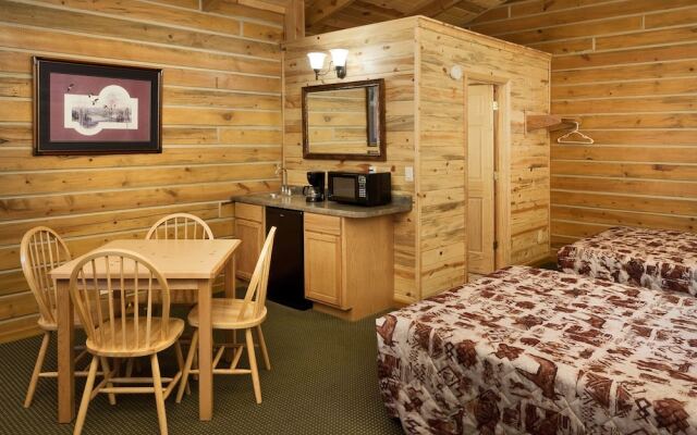 Rock Crest Lodge And Cabins