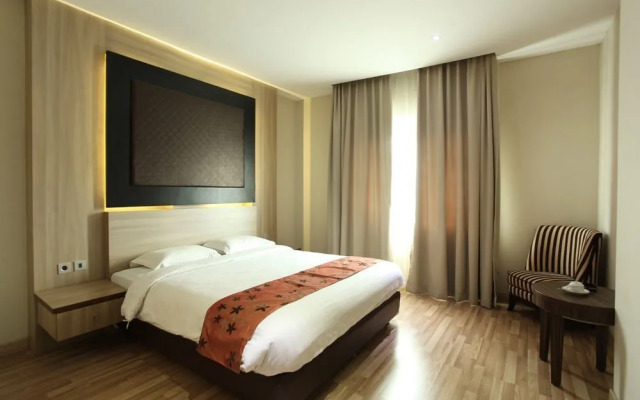 Mutiara Suites