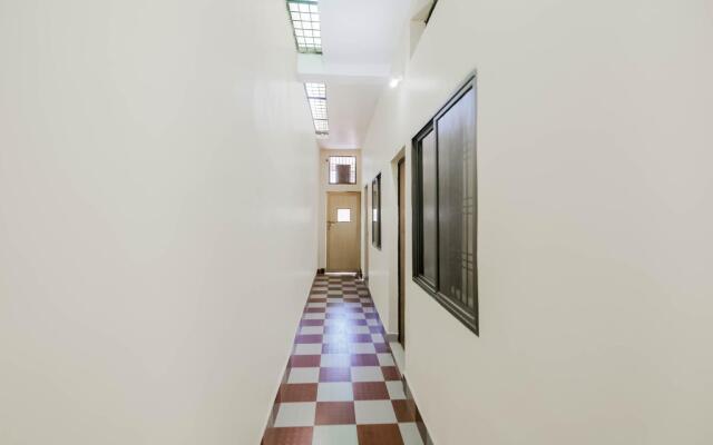 SPOT ON 79237 Hotel Sai Sadan