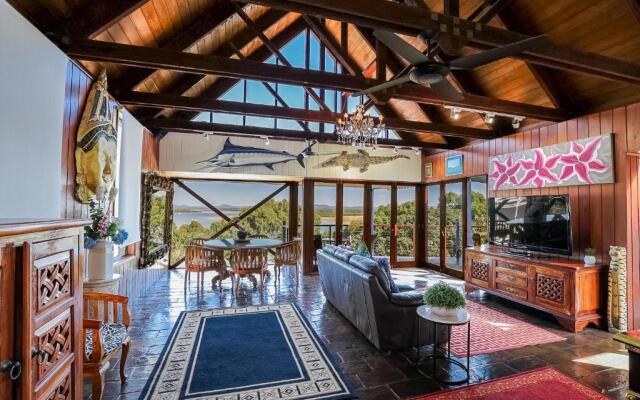 1770 Sovereign Lodge Resort