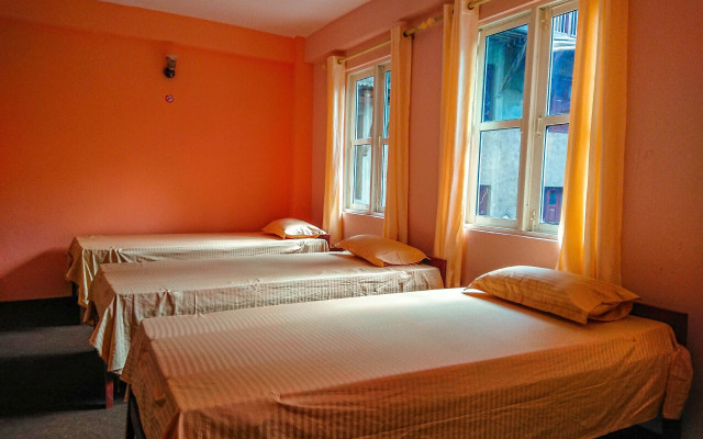 Hotel Backpackers Inn