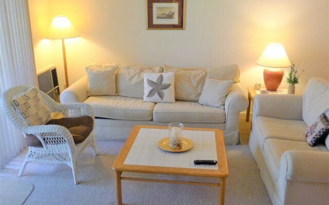 96 Eaton - 2 Bedroom Condo