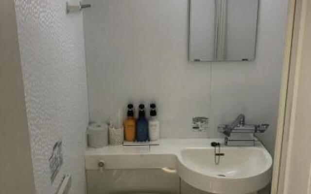 Conbini Ayersrock Hotel