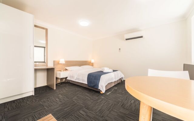 Batavia Apartment