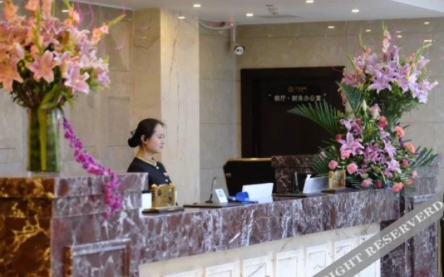 Lang Qiao Yinxiang Yucheng Hotel