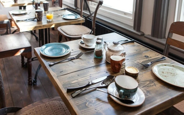 Oaklands Guest House
