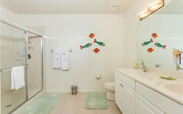 Canopy Walk 1012 - Three Bedroom Condo