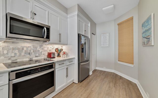 Beach Colony East 15c-penthouse