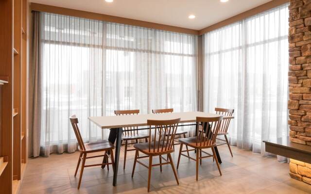 Fairfield Inn & Suites By Marriott Laurel