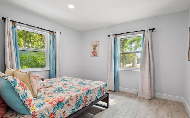 Ocean Drive Villas- Unit A