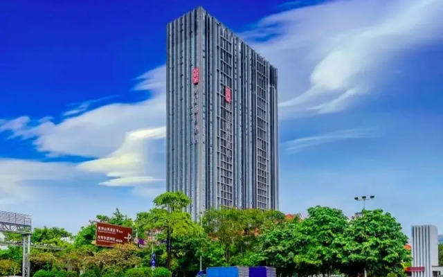 Maple Leaf International Hotel Nanning East Railway Station