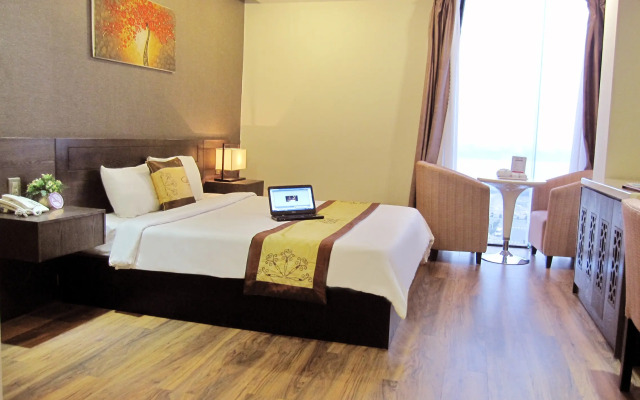 Gold Hotel Da Nang by Haviland