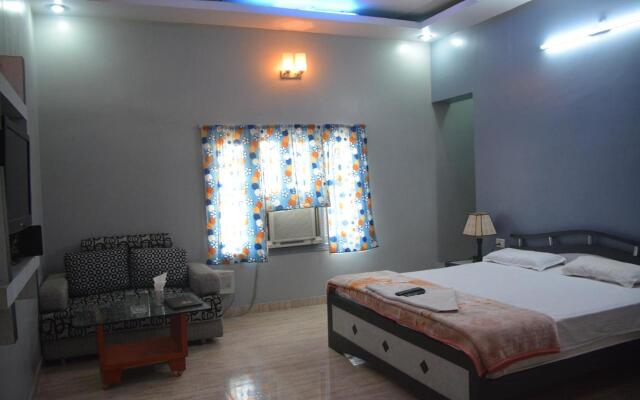 Hotel Naveen Residency