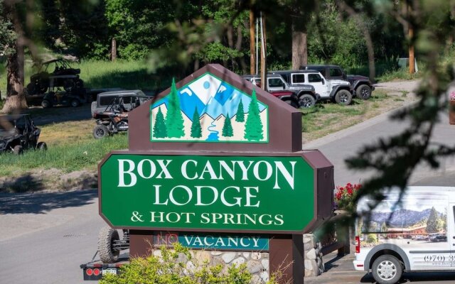 Box Canyon Lodge And Hot Springs