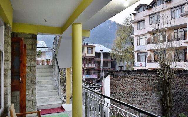 OYO 10268 New Manali INN