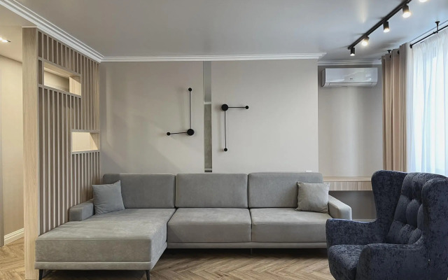 Savin House on Alexey Kozin Street 2