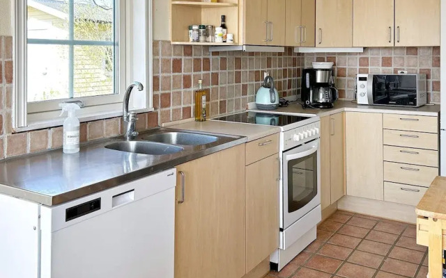 4 Person Holiday Home in Skummeslovsstrand