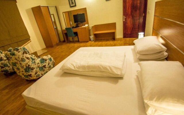 Danat Park Hotel