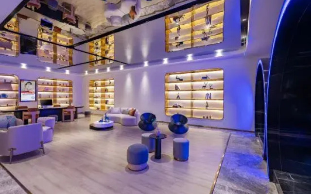 Dalian Huanan Square Huadong Road Atour X Hotel