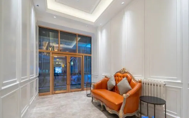Vienna Classic Hotel (Zhongsujin Street Store, Manzhouli)
