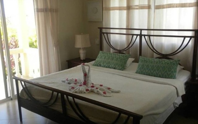 Villa in Gated Community Furnished Lots Amenities