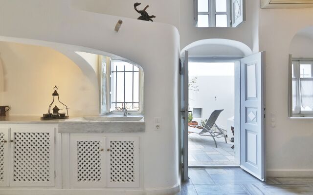 Cori Rigas Suites