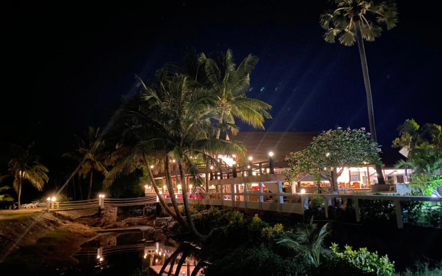Lanta Il Mare Beach Resort