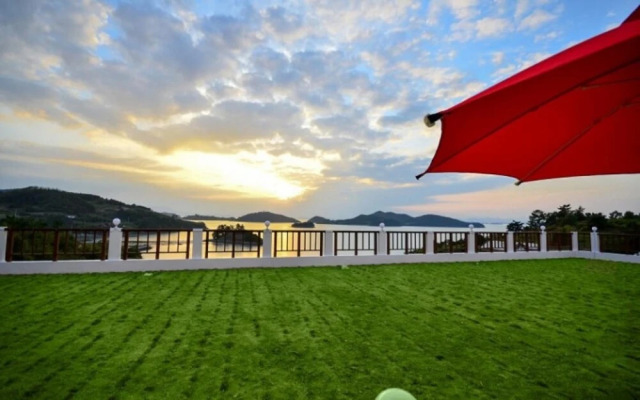 Yeosu Gloria Pension