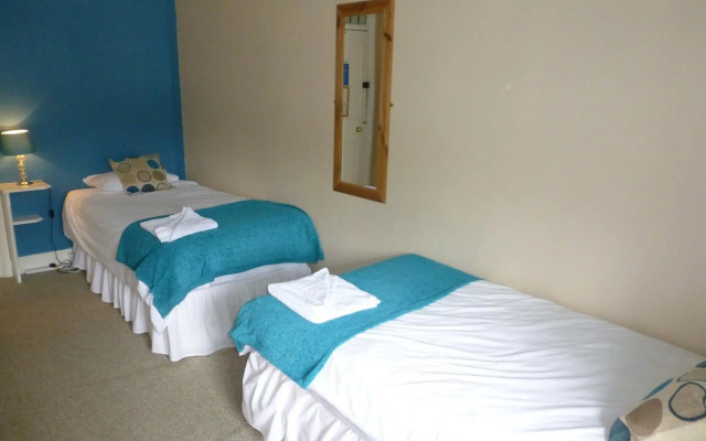 Maes Manor Hotel