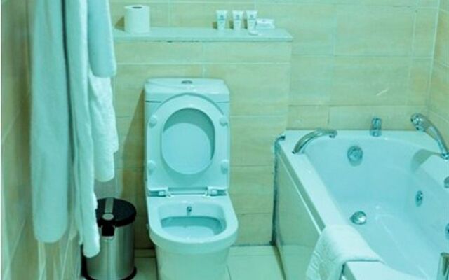 Caledonian Suites
