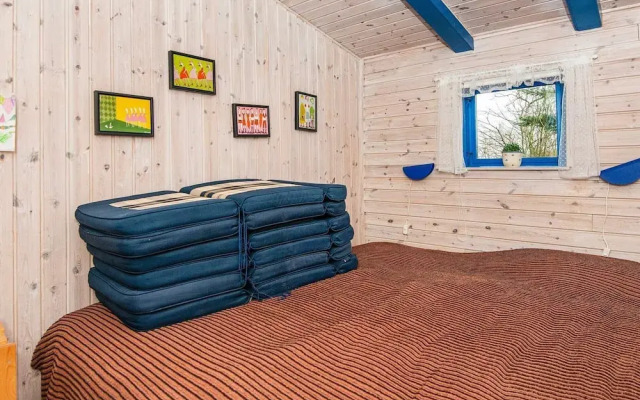 6 Person Holiday Home in Borkop