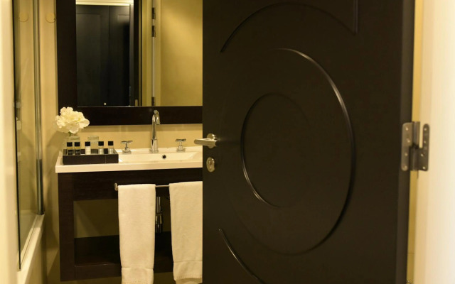 Universal Boutique Hotel