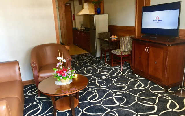 Planet Holiday Hotel & Residence