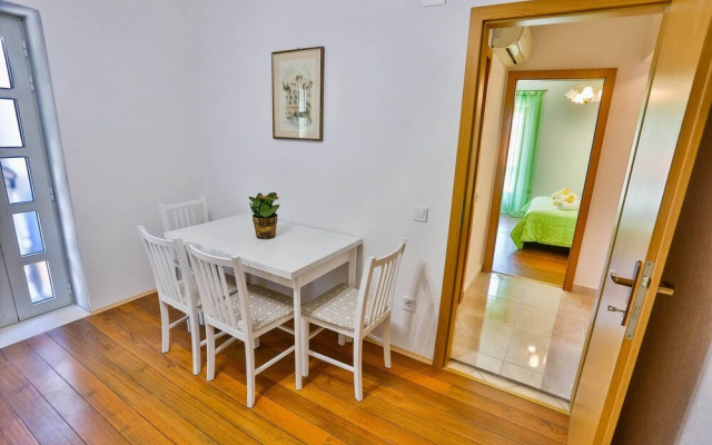 Apartments Lenka