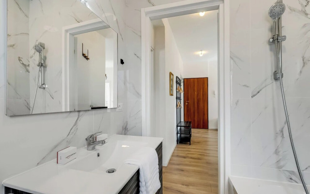 Nova Lake View Stresa Hill