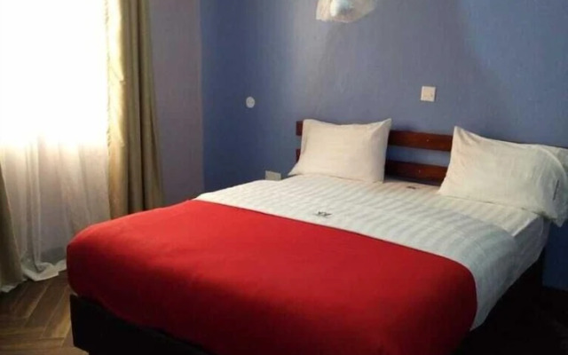 Naivasha Gate Hotel