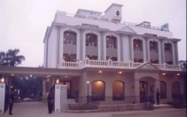 Hotel The Metropole
