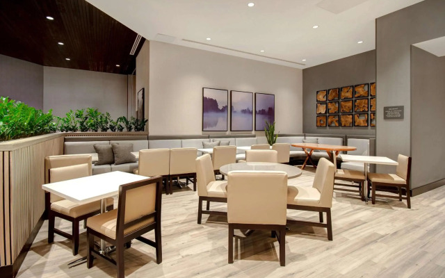 Embassy Suites By Hilton Alpharetta Halcyon