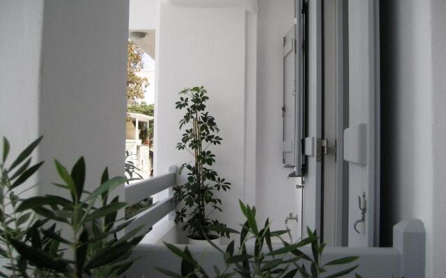 Aelia Apartments