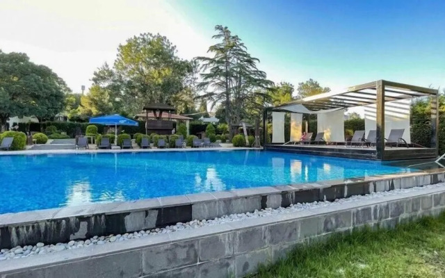 Pia Mare Hotel