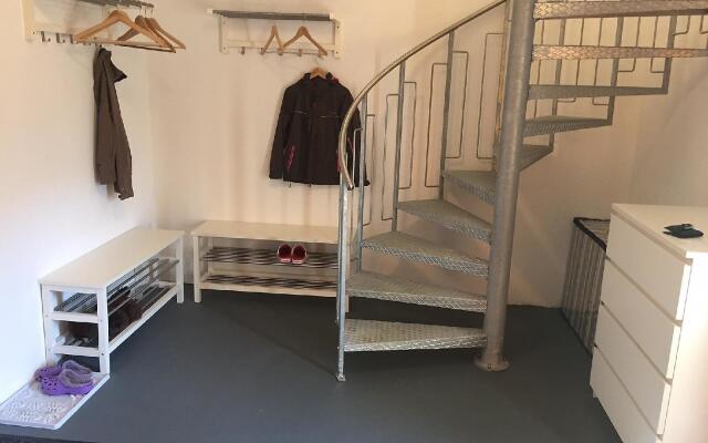 Poschenriedstrasse 22 - Three Bedroom